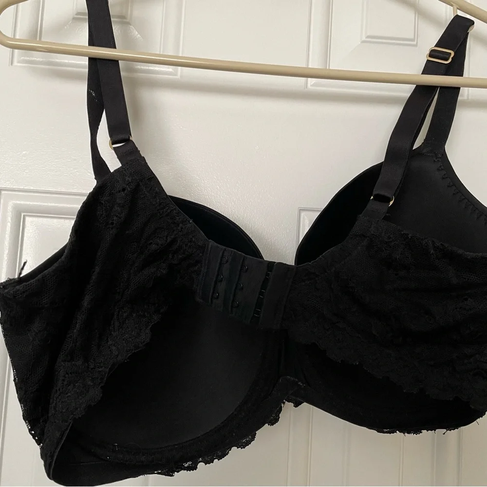 Natori Women’s Black Underwire Bra With Lace - Picture 2 of 4